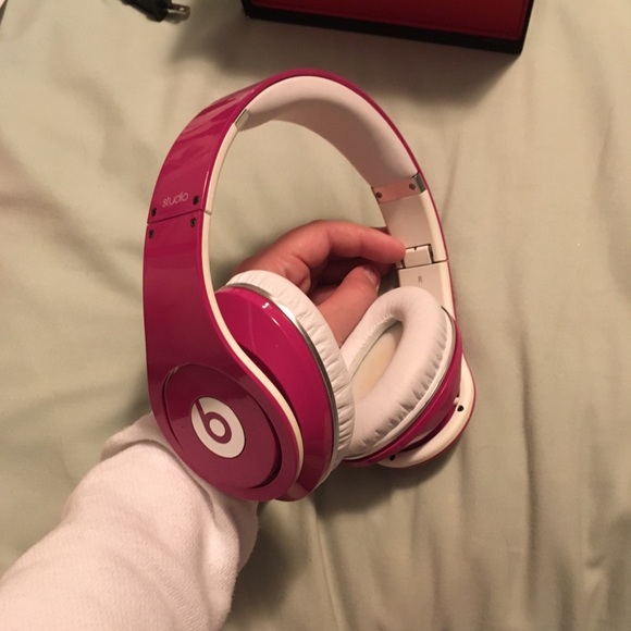 beats by dr. dre Other - Beats By Dre — Original Studios (Pink)
